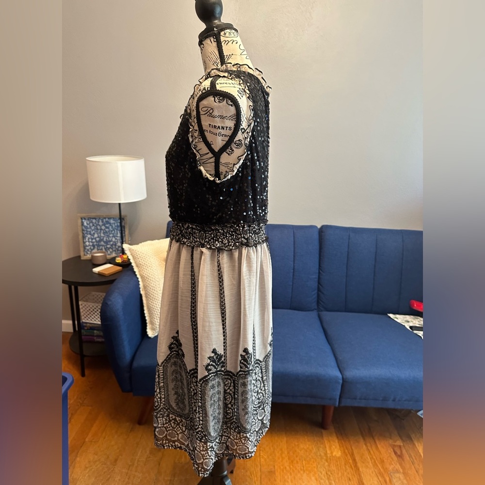 American Rag Dress - Picture 4 of 5